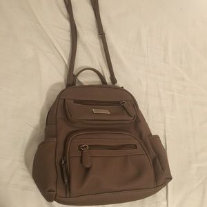 Multi Set crossbody bag/backpack